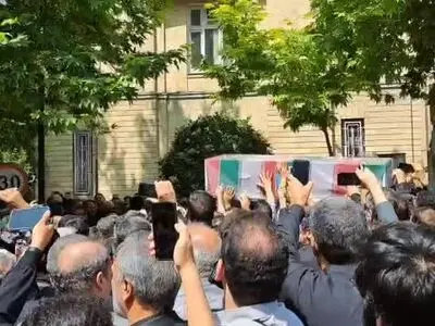 بدء مراسم تشییع جثمان الشهید امیر عبداللهیان في طهران