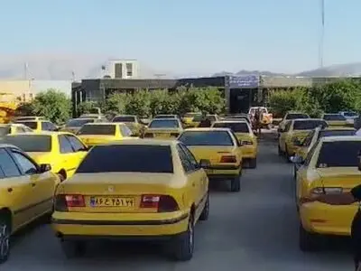 اعتراض رانندگان خط ایذه-اصفهان؛ صدای نان‌آوران شنیده نمی‌شود + فیلم