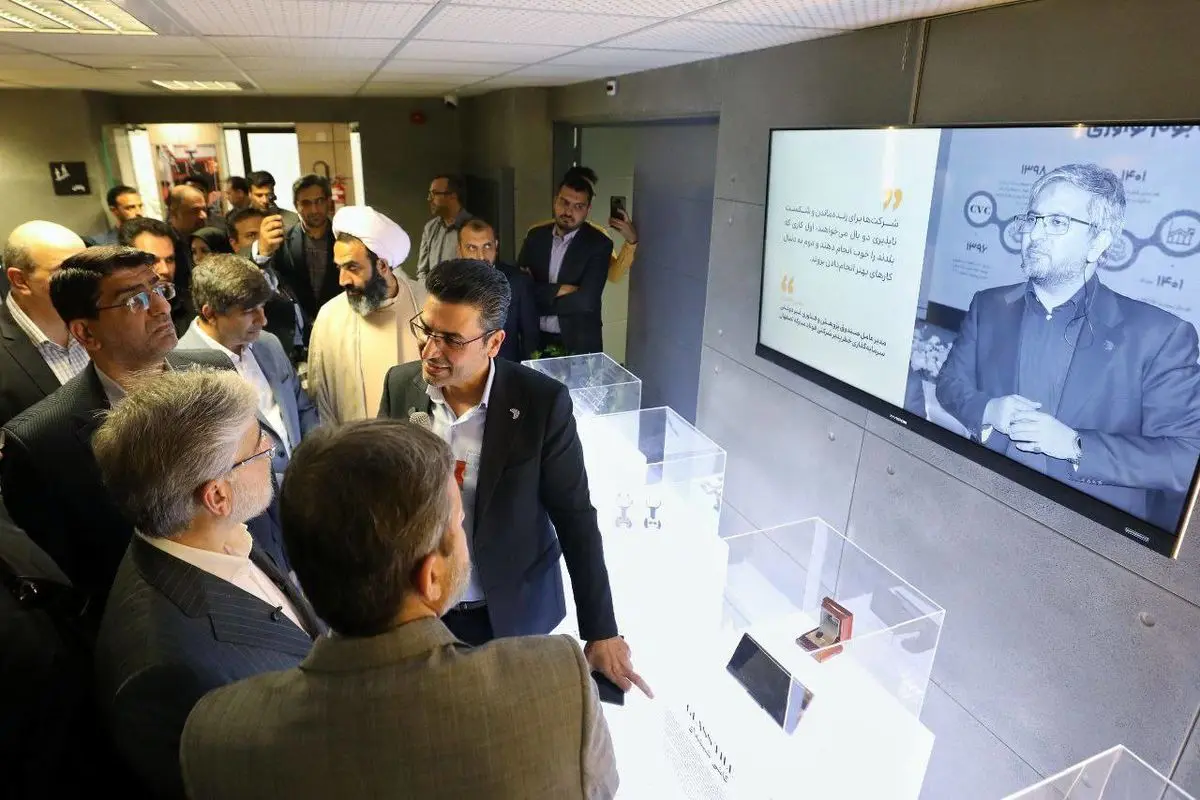 وزیر علوم از مرکز نوآوری فولاد مبارکه در دانشگاه صنعتی اصفهان بازدید کرد