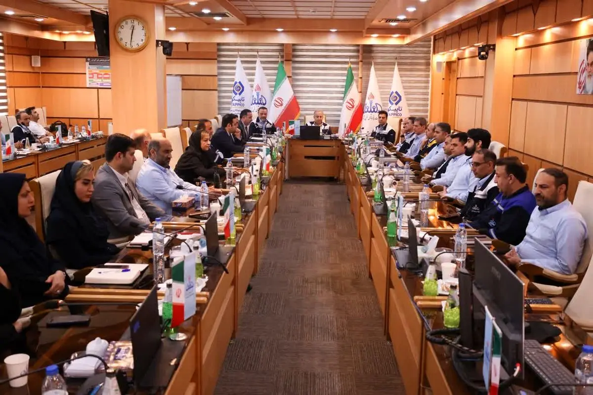 استقرار و تمدید استانداردهای بینالمللی در پتروشیمی فنآوران