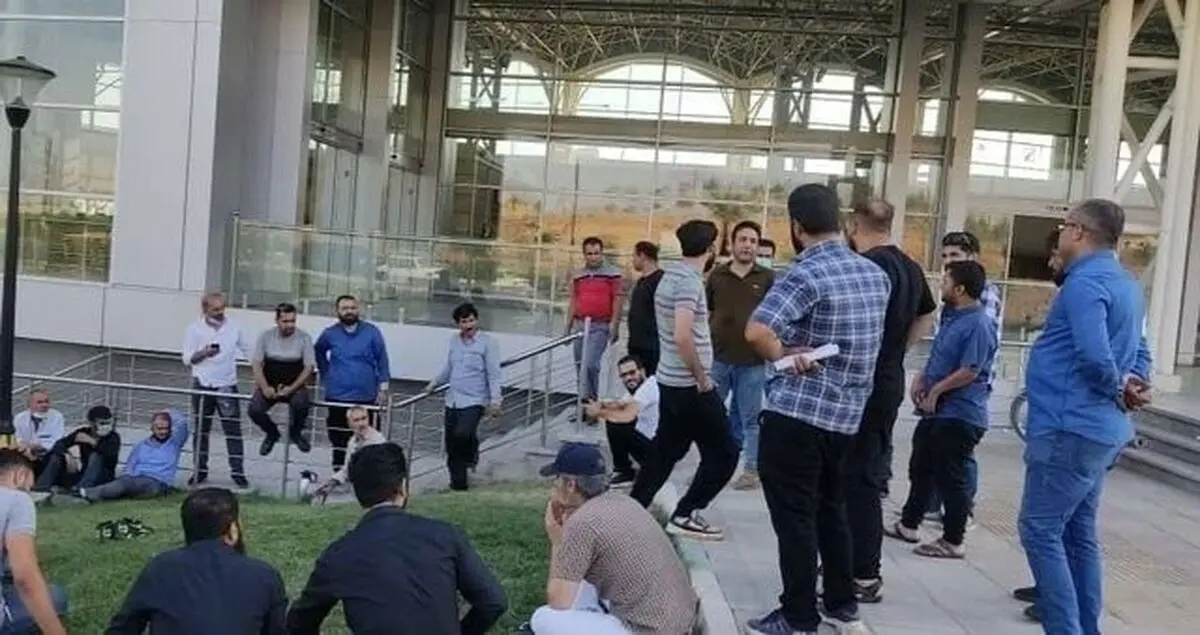 مشکل بیمه‌ای کارگران حراست و نگهداری مترو هشتگرد ادامه دارد 