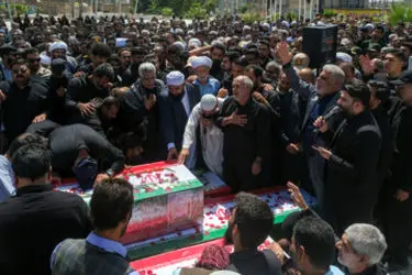 تشییع پیکر شهدای حمله تروریستی به دادگستری زاهدان