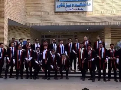 ویدئو باحال و شاد از یک جشن فارغ التحصیلی + فیلم