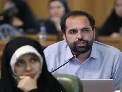 پاسخ به چرایی توزیع دستی قبوض عوارض نوسازی توسط کارکنان شهرداری تهران/ شأن و حرمت پرسنل باید حفظ شود