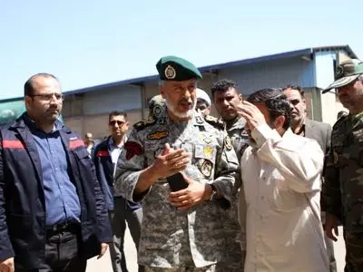 امیر دریادار سیاری با مدیرعامل شرکت فولاد اکسین خوزستان دیدار کرد