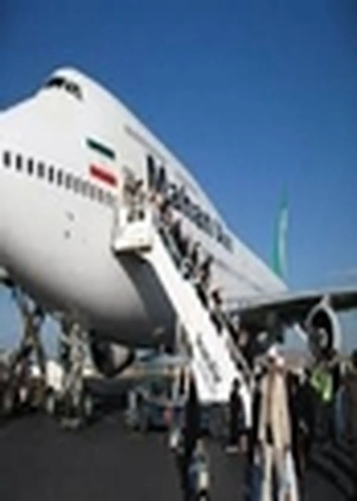 اعزام زائران حج عمره مفرده از فرودگاه رشت به مدینه