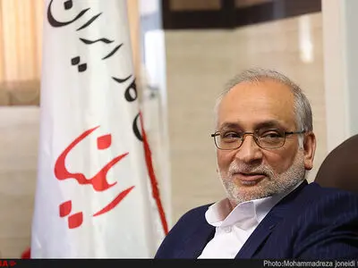برای شهردار شدن نجفی تلاش می‌کنم/ روحانی باید پاسخگوی رای‌دهندگان باشد/ شهرداری که معاونینش را با هماهنگی شورا انتخاب کند دنبال کاسبی است