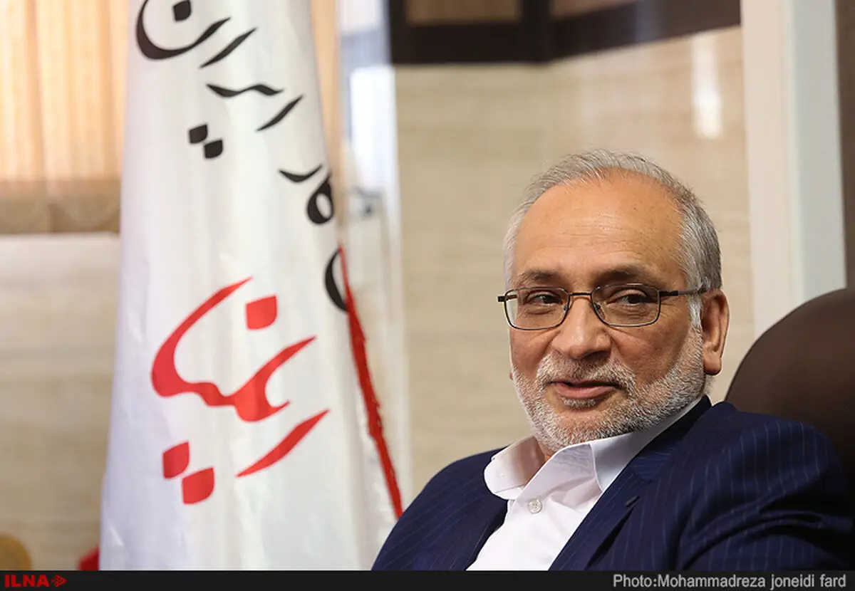 برای شهردار شدن نجفی تلاش می‌کنم/ روحانی باید پاسخگوی رای‌دهندگان باشد/ شهرداری که معاونینش را با هماهنگی شورا انتخاب کند دنبال کاسبی است