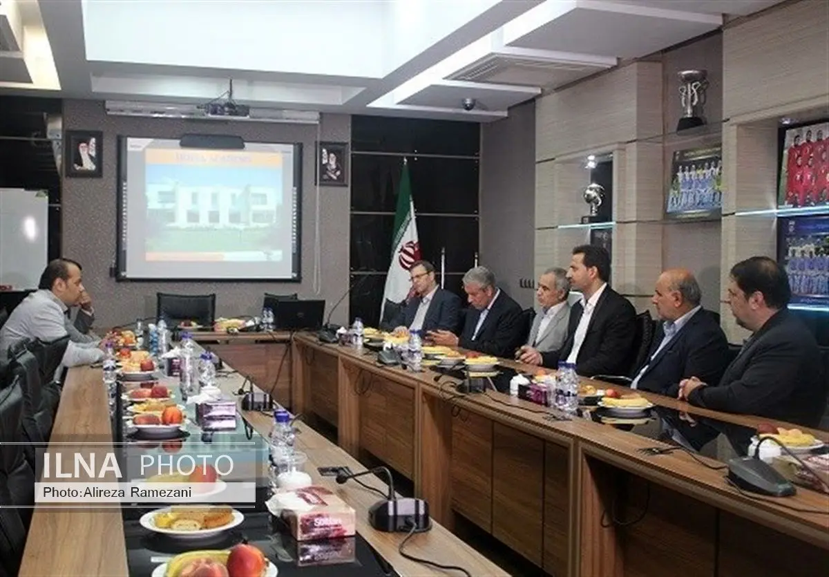 ناصر الخاطر: صعود ایران به جام‌جهانی 2022 بهترین کمک به میزبانی ما است/بیشتر از استانداردهای بین‌المللی برای کارگران هزینه می‌کنیم