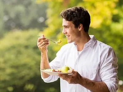 6 ماده غذایی که آقایان باید هر روز بخورند