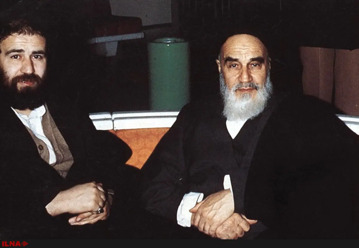 خاطره سیدحسن خمینی از شب بازگشت امام به ایران + تصویر