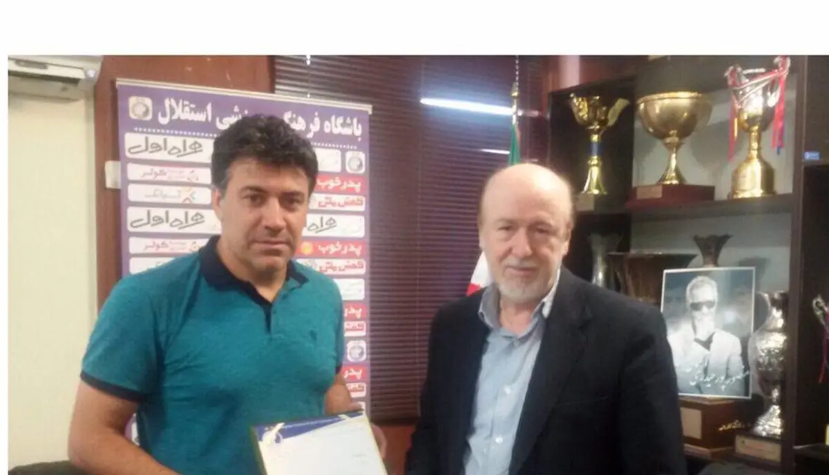 نوازی سرمربی امید استقلال شد 