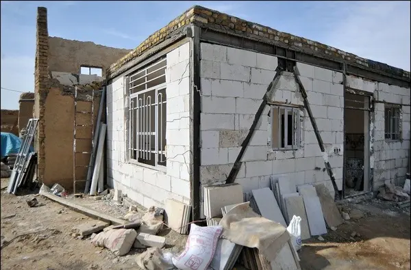 افتتاح ۵۵۰ پروژه مسکن روستایی در همدان