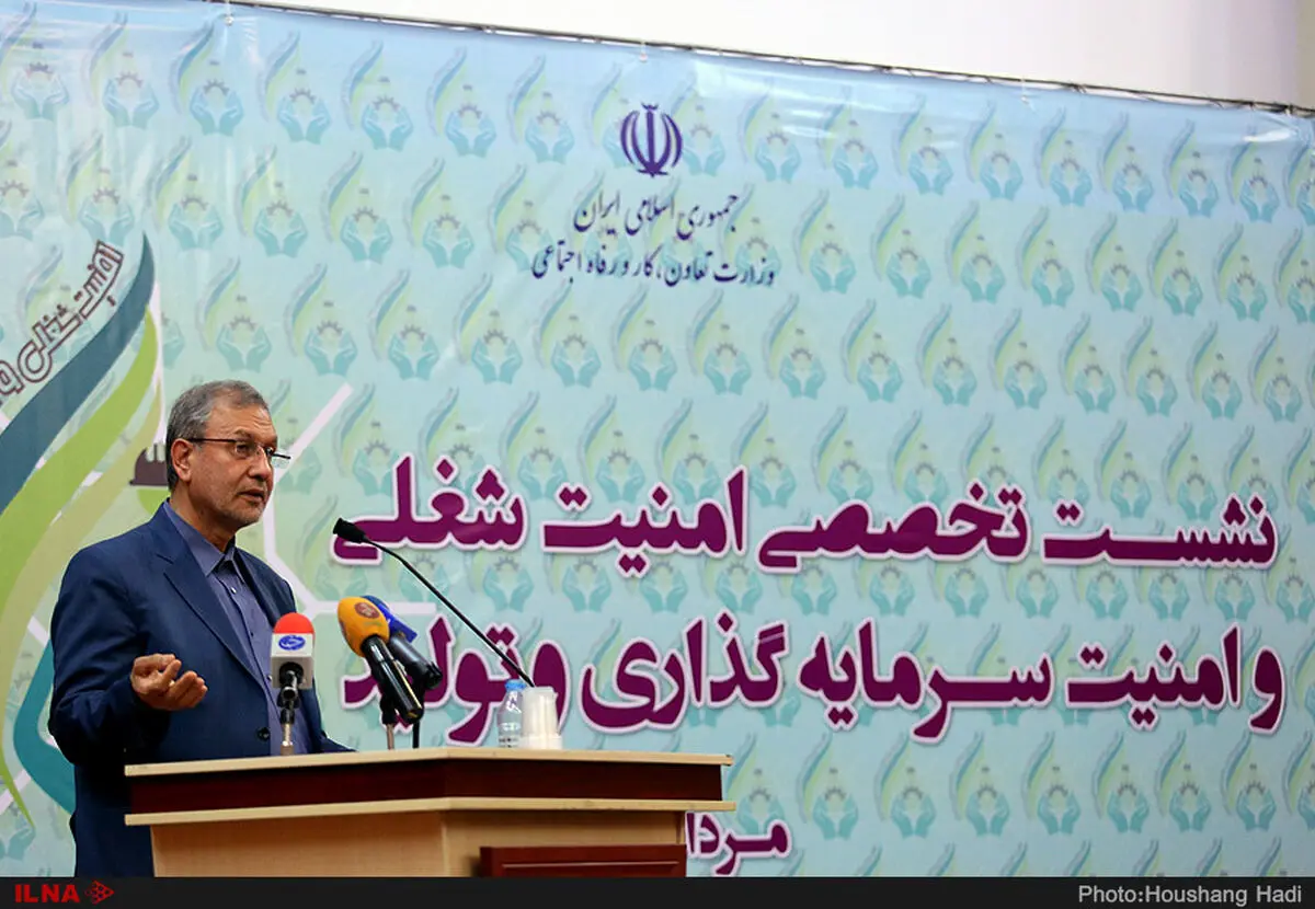پرداخت انعام و قرارداد سفید امضا باید از بازار کار خارج شود