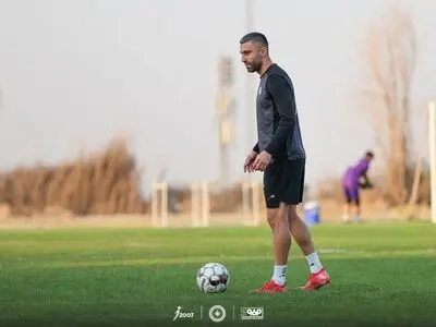 مهاجم سپاهان در تمرین زیر ذره‌بین!