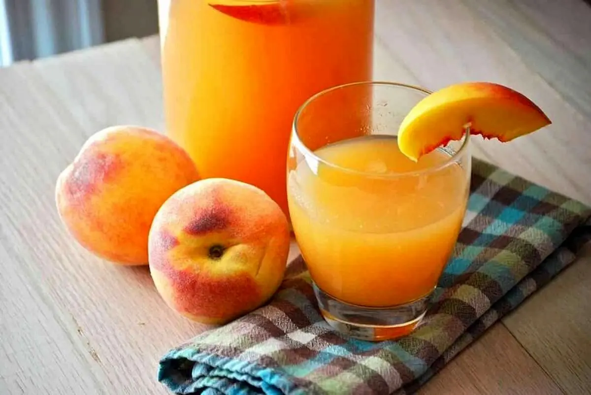 چرا متخصصان آبمیوه طبیعی را رد می‌کنند؟‌