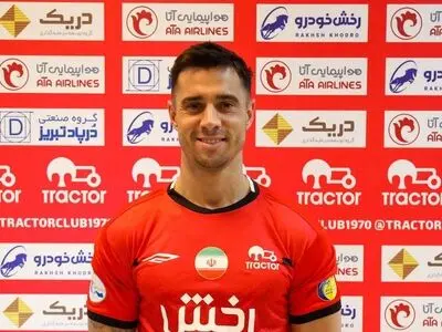 ویدیو: گومز در تونل خوشامدگویی تراکتوری‌ها