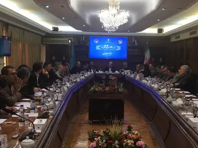 پرداخت سبد معیشت محور مطالبه نمایندگان کارگران در شورایعالی کار قرار گیرد