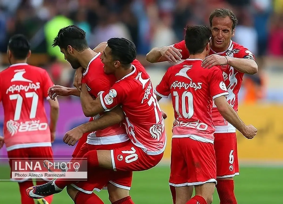 پیروزی پرسپولیس برابر گسترش در نیمه اول