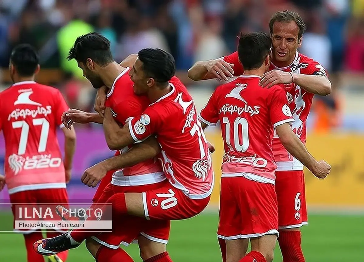 پیروزی پرسپولیس برابر گسترش در نیمه اول