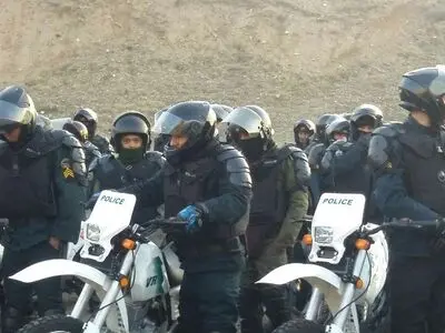 آغاز طرح پاکسازی و احداث جاده در دره فرحزاد 
