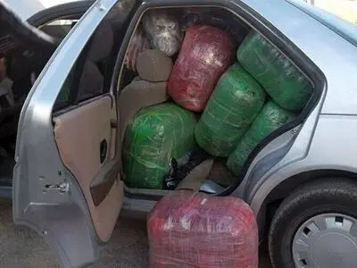 2 خودروی شوتی با 11 میلیارد ریال کالای قاچاق توقیف شد 