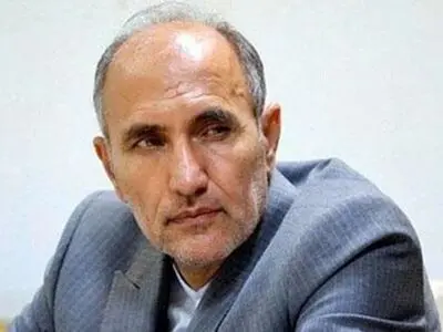 به نمایندگان کارگری و تشکل‌های دانشجویی فرصت طرح دغدغه‌ها در تریبون مجلس را بدهیم