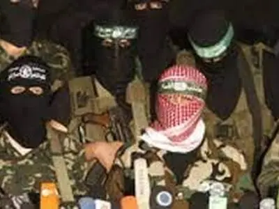 اعلام همبستگی گروه‌های فلسطینی  با حماس در پی ترور العاروری