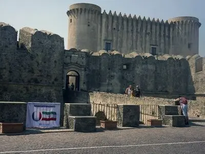 طرح «پلاک ماندگار» هنرمندان در خوزستان اجرا می‌شود