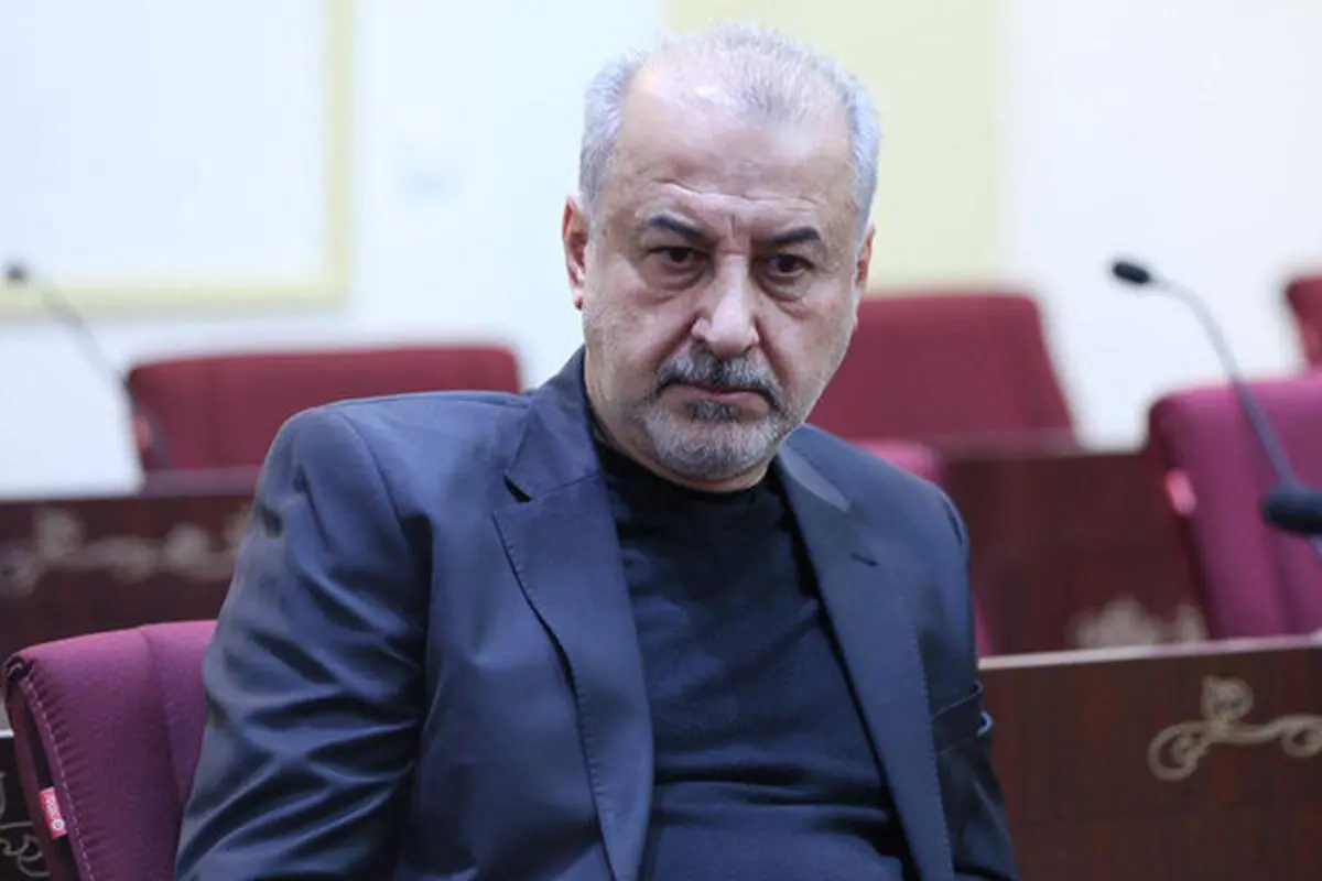 رضا درویش: مردم ایران فراموش کار نیستند/ نقش دولت در خصوصی‌سازی زیاد بود