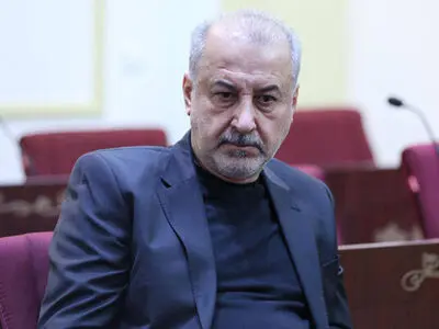 رضا درویش: مردم ایران فراموش کار نیستند/ نقش دولت در خصوصی‌سازی زیاد بود