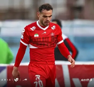 گل سوم پرسپولیس به صنعت نفت آبادان توسط اورونوف (ویدیو)