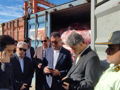 ترخیص بیش از ۴١ هزار تن برنج وارداتی از گمرکات ظرف چهار روز کاری، با همکاری دستگاه قضایی و استانداری هرمزگان