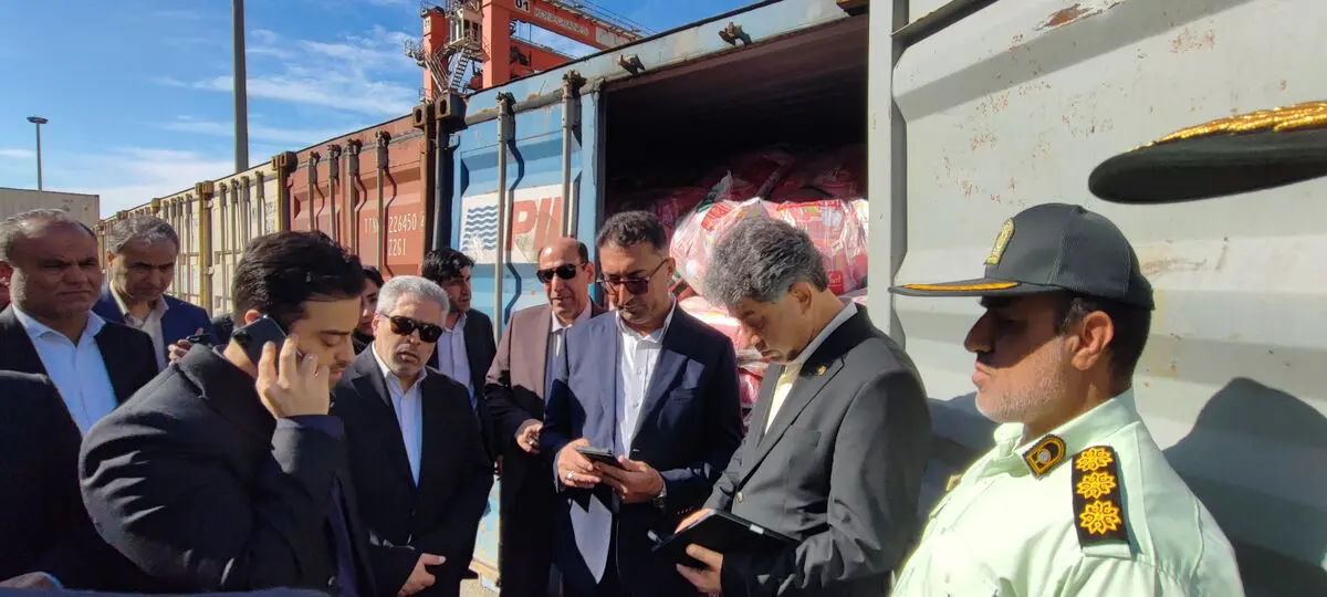 ترخیص بیش از ۴١ هزار تن برنج وارداتی از گمرکات ظرف چهار روز کاری، با همکاری دستگاه قضایی و استانداری هرمزگان