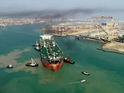 رویآوری پالایشگاههای کوچک چینی به نفت ایران/ چرا رادار نفتکشهای ایرانی روشن شد؟