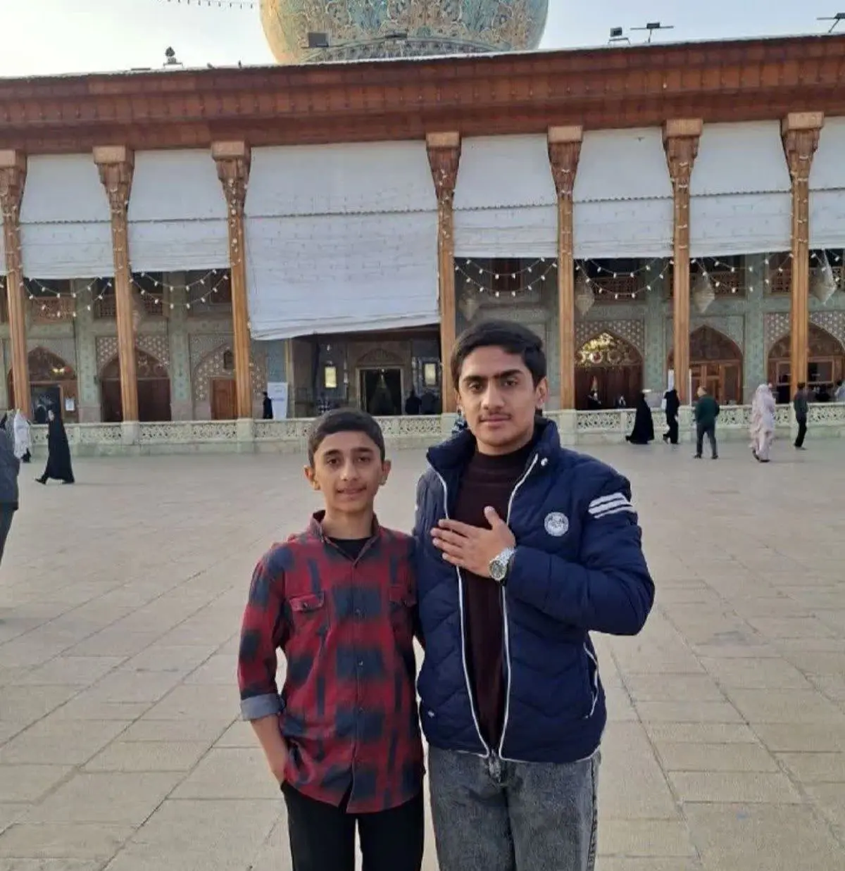 شهادت دو دانش آموز شیرازی در پی حملات رژیم های اسرائیل و آمریکا