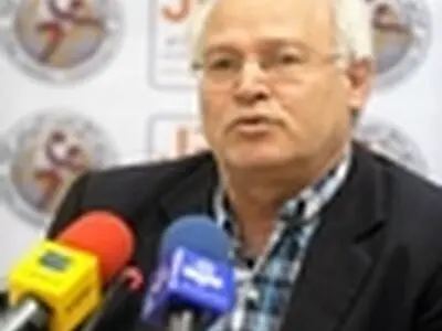 کوزه‌گری: تابع قانون هستم / هجمه‌ها تاثیری در استعفایم نداشت
