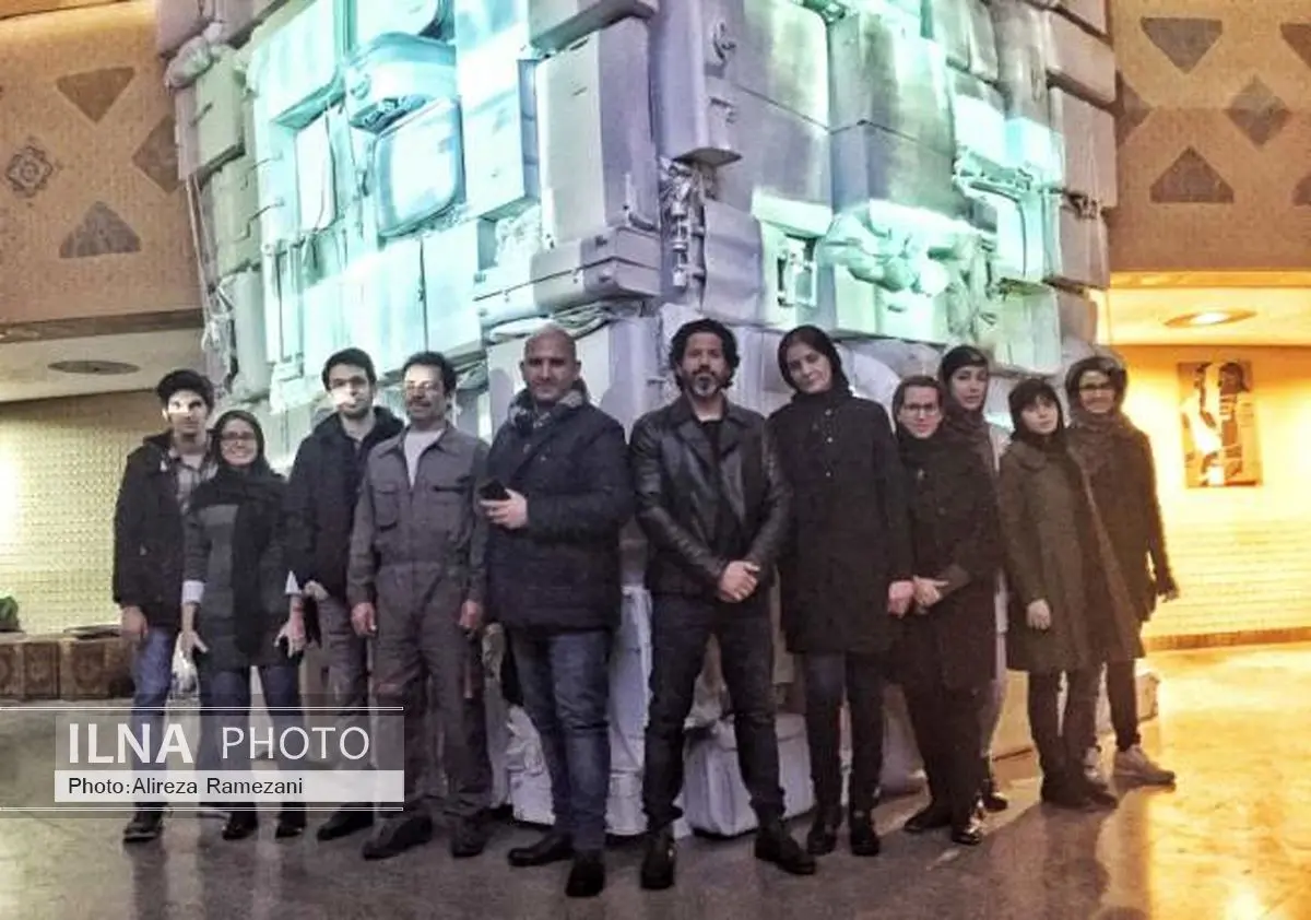 ملاقات هنرهای تجسمی و تئاتر به بهانه یک «چمدان»