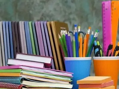 لوازم التحریر لاکچری و فانتزی؛ معضل جدید خانواده‌های ایرانی/ از پاک‌کن‌های ۷۰۰ هزاری تا کوله‌های ۷ میلیونی!