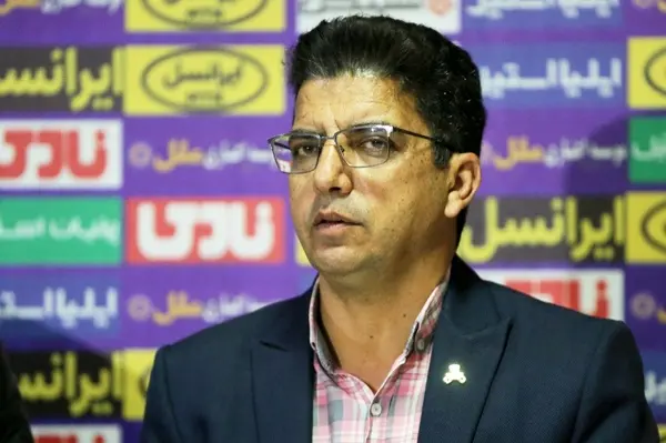رمضانی: هزینه های برگزاری بازی سرسام آور است/ حضور هواداران باعث خوشحالی ماست