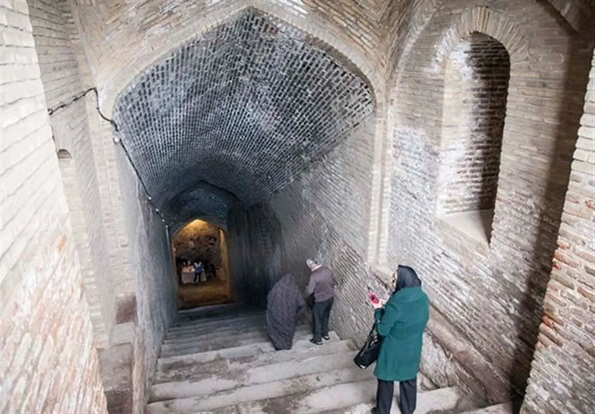 پرهیز از آبگیری آب انبارها در فصل تابستان/ دفع غیر بهداشتی فاضلاب واحدهای کنجدی
