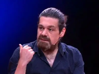 از صنعت ترجمه با هوش مصنوعی تا برندسازی کتاب و کتاب‌های زرد 