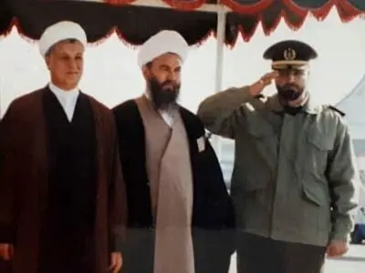 سردار سلیمانی در کنار آیت‌الله هاشمی+عکس