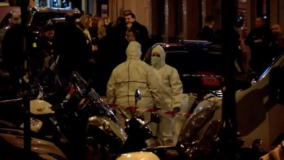 One killed in Paris knife attack by man shouting 'Allahu akbar'