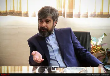 انتقاد آقای ظریف به گاندو به دلیل ظاهری بود که برایش ساختند/در پرونده جیسون رضائیان رئیس‌جمهور خاتمی باشد یا احمدی‌نژاد فرقی ندارد/می‌توان کیمیایی را دوست نداشت اما نمی‌توان گفت فیلمساز مهمی نیست/پایان‌نامه ورژن فاجعه‌آمیز اتفاقات ۸۸ است