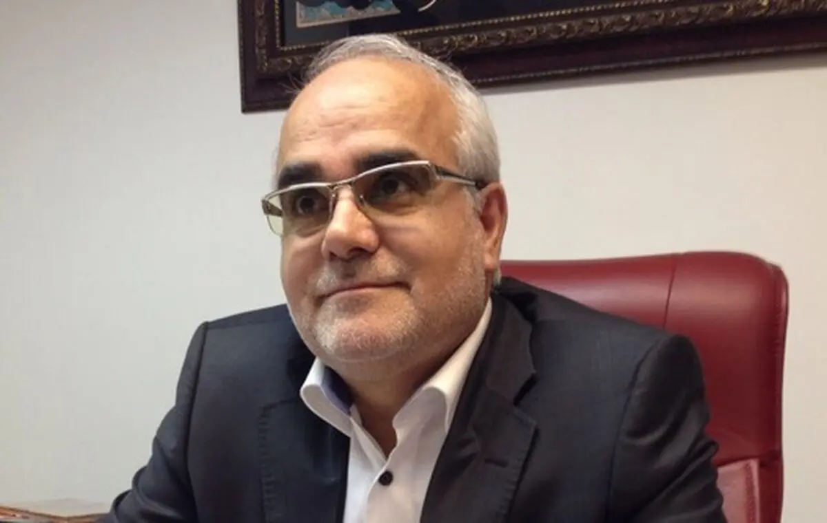 اتاق بازرگانی باید ظرفیت های اقتصادی بخش خصوصی را به دولت معرفی کند