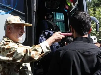 در ستاد ارتش انجام شد؛برگزاری آیین بدرقه خادمان و زائرین اربعین حسینی