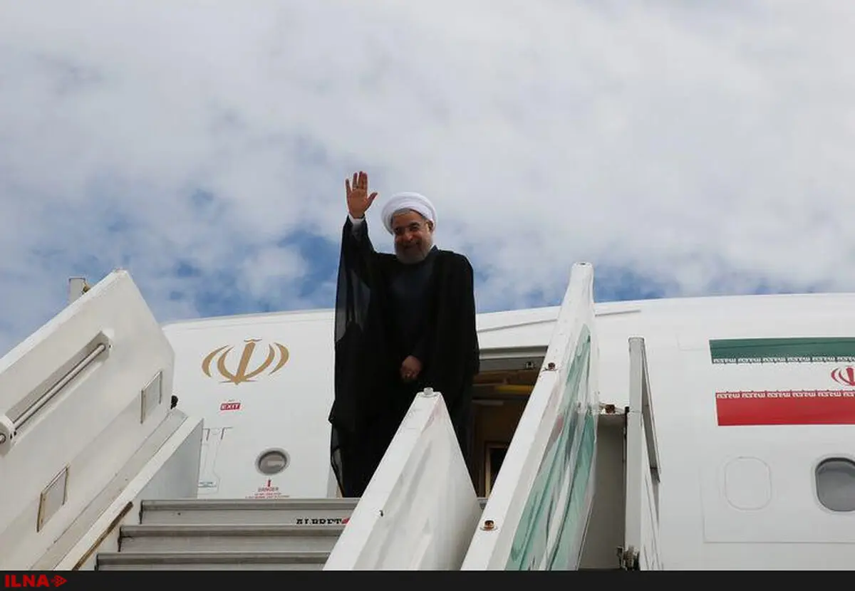 روحانی آستانه را به مقصد تهران ترک کرد