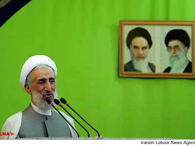 حمایت رهبری از مذاکره‌کنندگان٬ مسئولیت آنها را دو چندان می‌کند