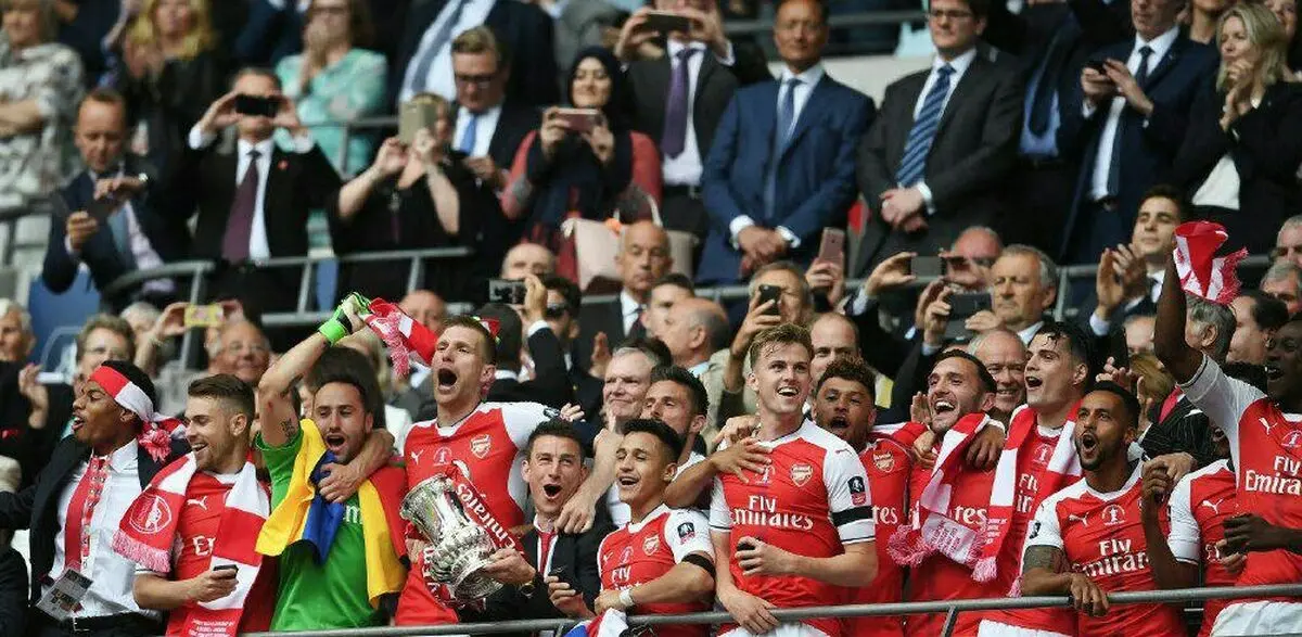 فیلم/ جشن قهرمانی آرسنال در FA CUP